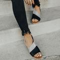 sandales à bout ouvert pour femmes, colorblock vert et orange, avec talon bas et découpe latérale, chaussures d'été décontractées à enfiler pour les voyages, la plage et le quotidien