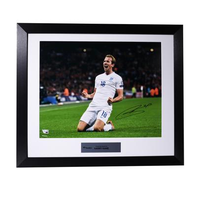 England Harry Kane England signierter Torjubel-Druck, 40,6 x 50,8 cm, gerahmt Image