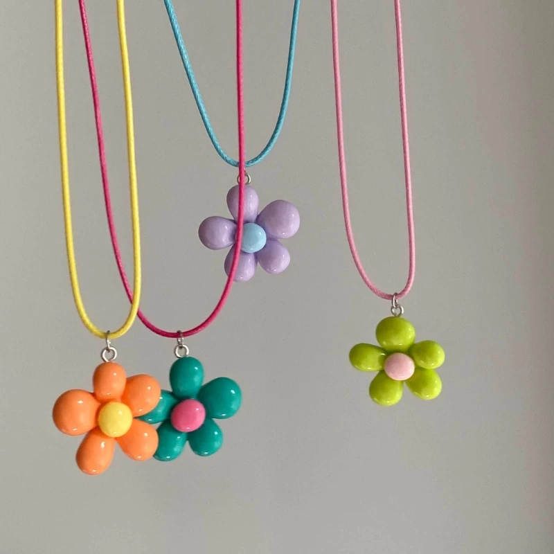 Collana con fiori dopamina Collana con ciondolo floreale colorato Collana a catena Collana con corda Regalo perfetto per le