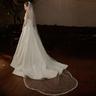 One-tier Luxury / Lace Applique Edge Wedding Veil Cathedral Veils with Pure Color Lace / Tulle