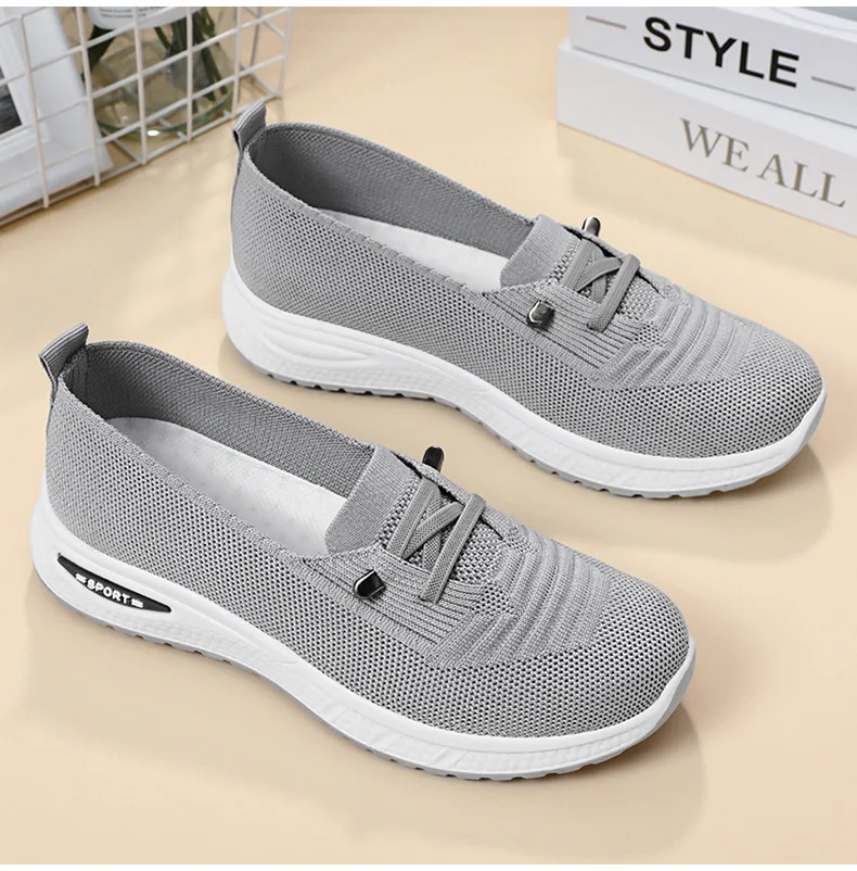 Atmungsaktive gestrickte Mesh-Slip-On-Sneaker für Damen, zum Schnüren, orthopädische Low-Top-weiche Loafer-Schuhe, große Größe 43, Plateau-Sneaker