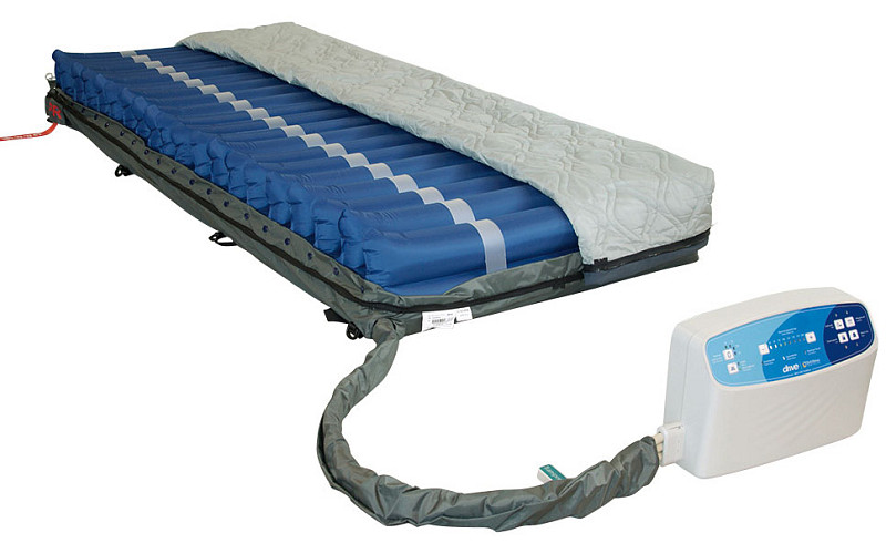 Kit antidecubito MED AIR FlexWave con materasso ad elementi intercambiabili e compressore con regolazione