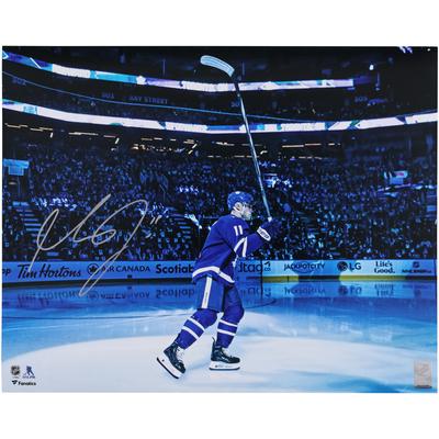 Von Max Domi signiertes Intro-Foto der Toronto Maple Leafs, 16 x 20 Zoll, blaues Trikot Image