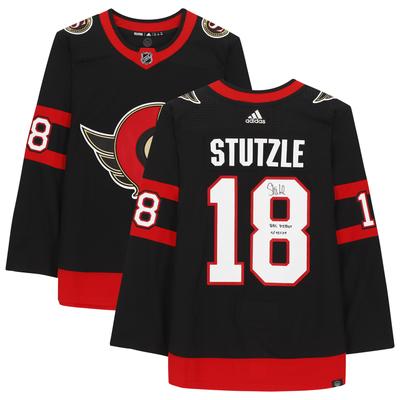 Von Tim Stutzle signiertes schwarzes Adidas Authentic-Trikot der Ottawa Senators mit der Aufschrift „NHL Debut 1/15/21“ Image