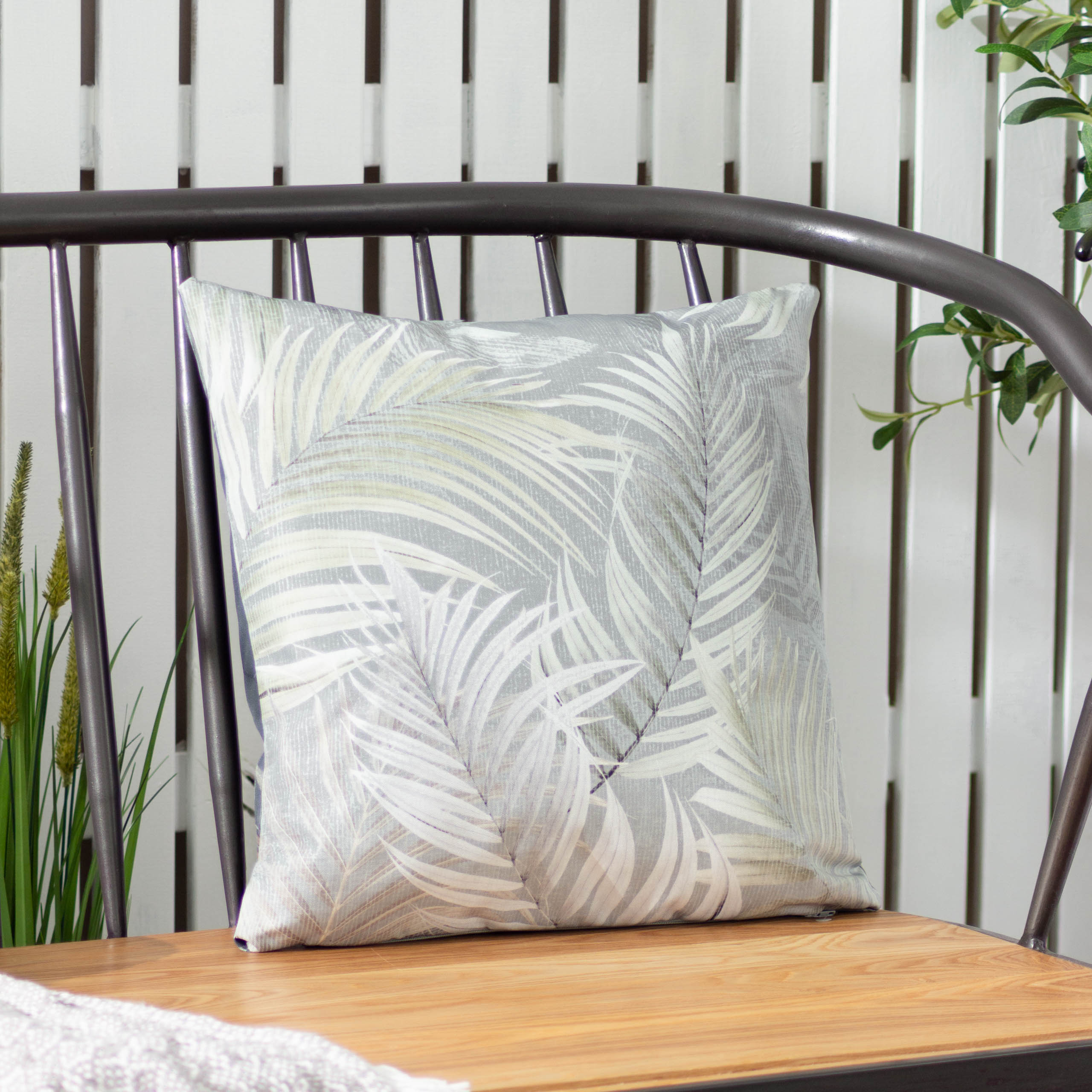 Evans Lichfield Palma Botanical Outdoor Filled Cushion - Green - Size 43 cm x 43 cm | Evans Lichfield Sale | Discount Designer Brands