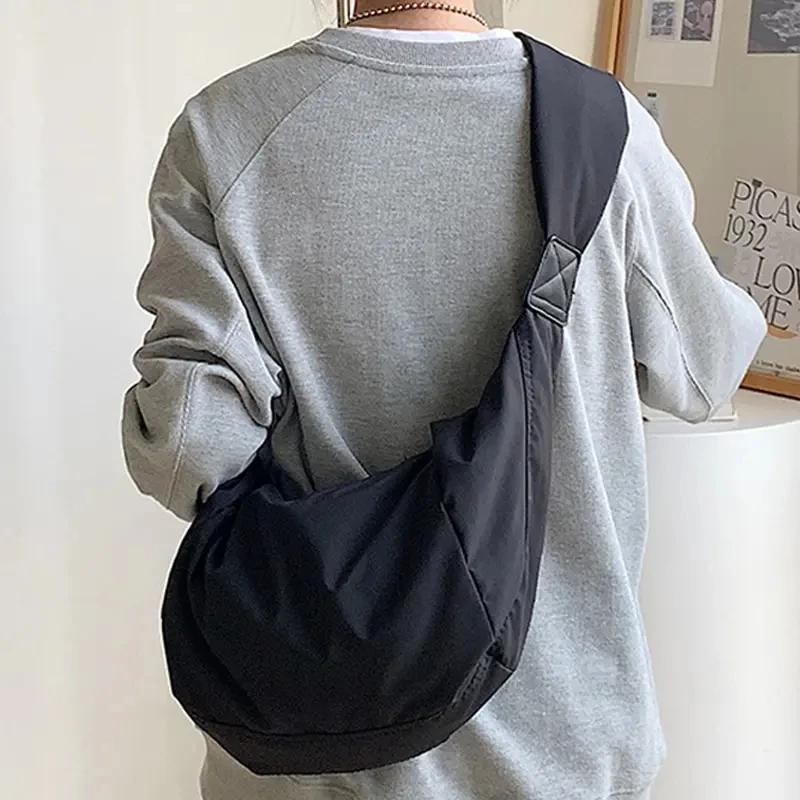 2023 nouvelle mode été grande capacité décontracté en Nylon femmes sac à bandoulière Style coréen Hobos sac jeunesse bandoulière sac à bandoulière