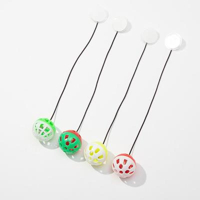 1pcs suction cup bell bouncy ball cat toy color plastic sounding bell interactive self-hitting cat ball factory direct sale