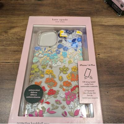 Kate Spade Cell Phones & Accessories | Kate Spade Iphone Case Ipod 14 And Wt | Color: White | Size: Os