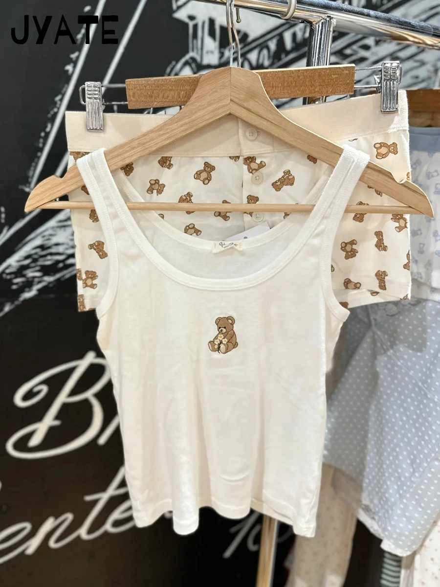 Kleine Bär Stickerei U-ausschnitt Tank Tops Frauen Sommer Baumwolle Streetwear Weiß Casual Abgeschnitten Weste Süße Nette Vintage Leibchen y2K