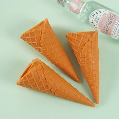 Large Fake Ice Cream Cone Model Simulation Cake Artificial Food for Dessert Shop Window Display Props Party Decor Kids Toy