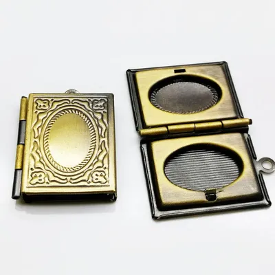 Necklaces+Pendants