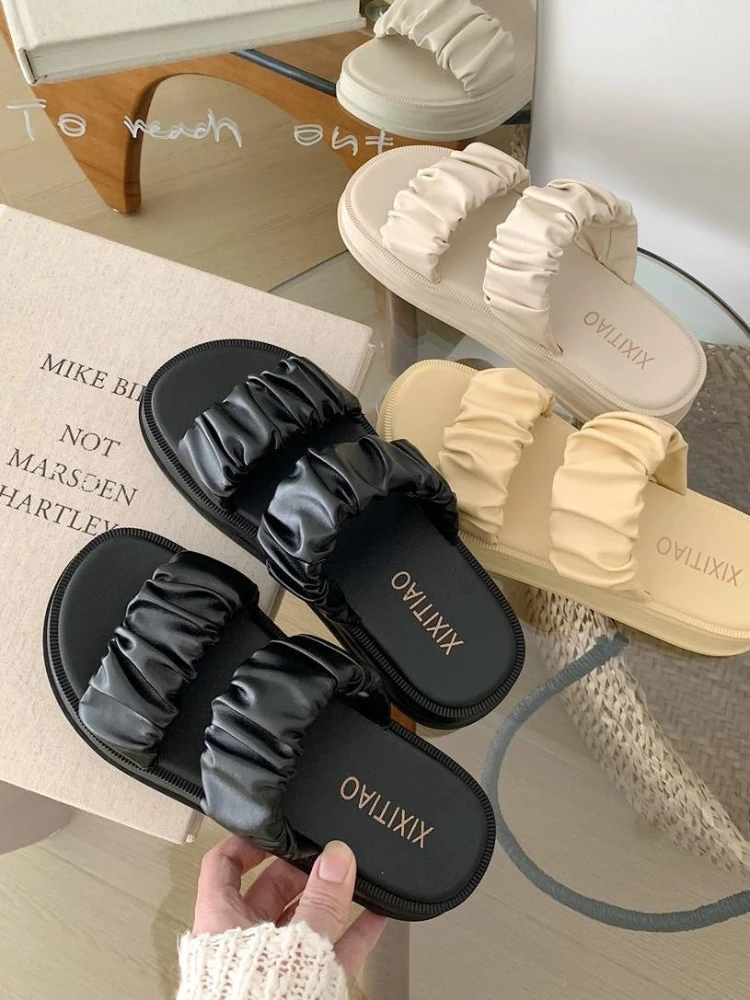 Rutschen mit Absatz außen Sommer 2025, weiche Höhe, Damen-Hausschuhe und Damen-Sandalen, beige Schuhe, I F, wasserdichter Schuh, einzigartig