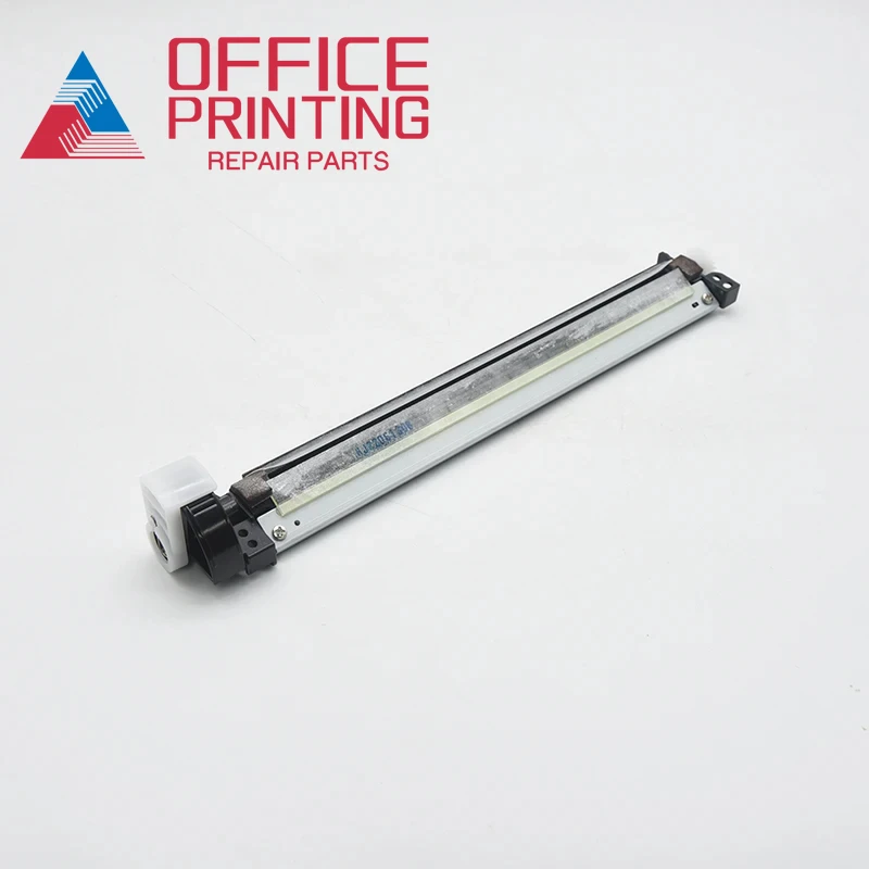 1pcs TR-5230 302 r793070 transfer band reinigungs klinge für kyocera ecosys m5521 m5526 p5021 p5026 Image