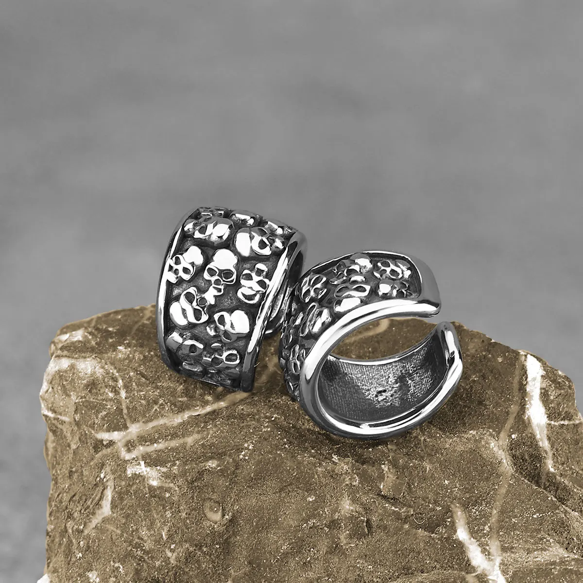 Gothic Mixed Stahl Schwarz Schädel Clip Ohrringe Vintage Frauen Persönlichkeit Schmuck Unisex Mode Punk Hip Hop Ohren Zubehör Image