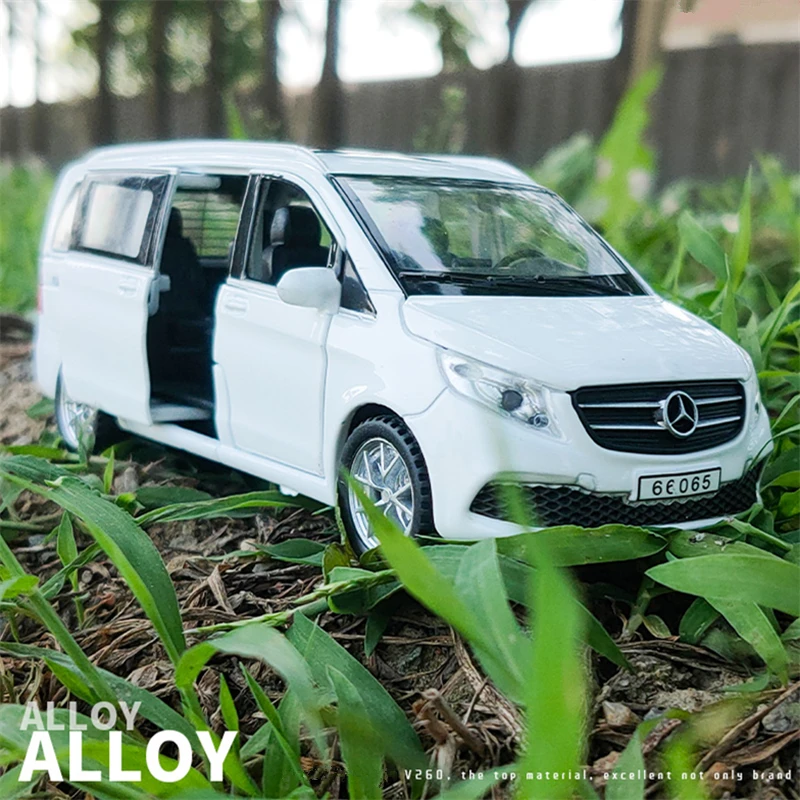 1:32 V260 MPV Legierung Auto Modell Diecast Metall Spielzeug Fahrzeuge Auto Modell Hohe Simulation Sound und Licht Sammlung Kinder Spielzeug geschenk