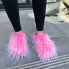 2025 sommer Marke Neue Mode Freizeit Runde Kappe Pferd Haar Hausschuhe für Frauen Elegante Flache Plattform Slip-on Große größe Schuhe 42 43
