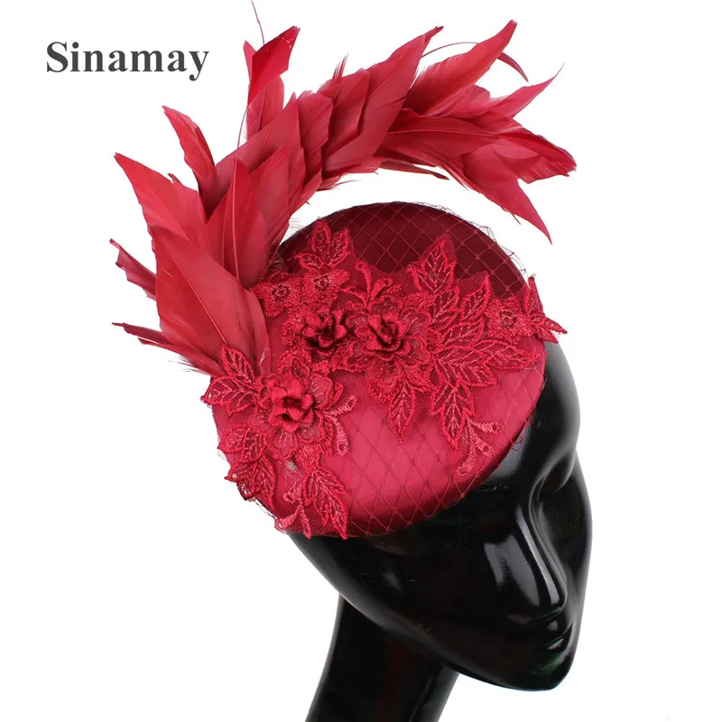 Kirche Haarschmuck Satin Hochzeit Fascinators elegante Frauen lila Kopf bedeckung mit Feder Braut Mesh Fedora Hüte hohe Qualität