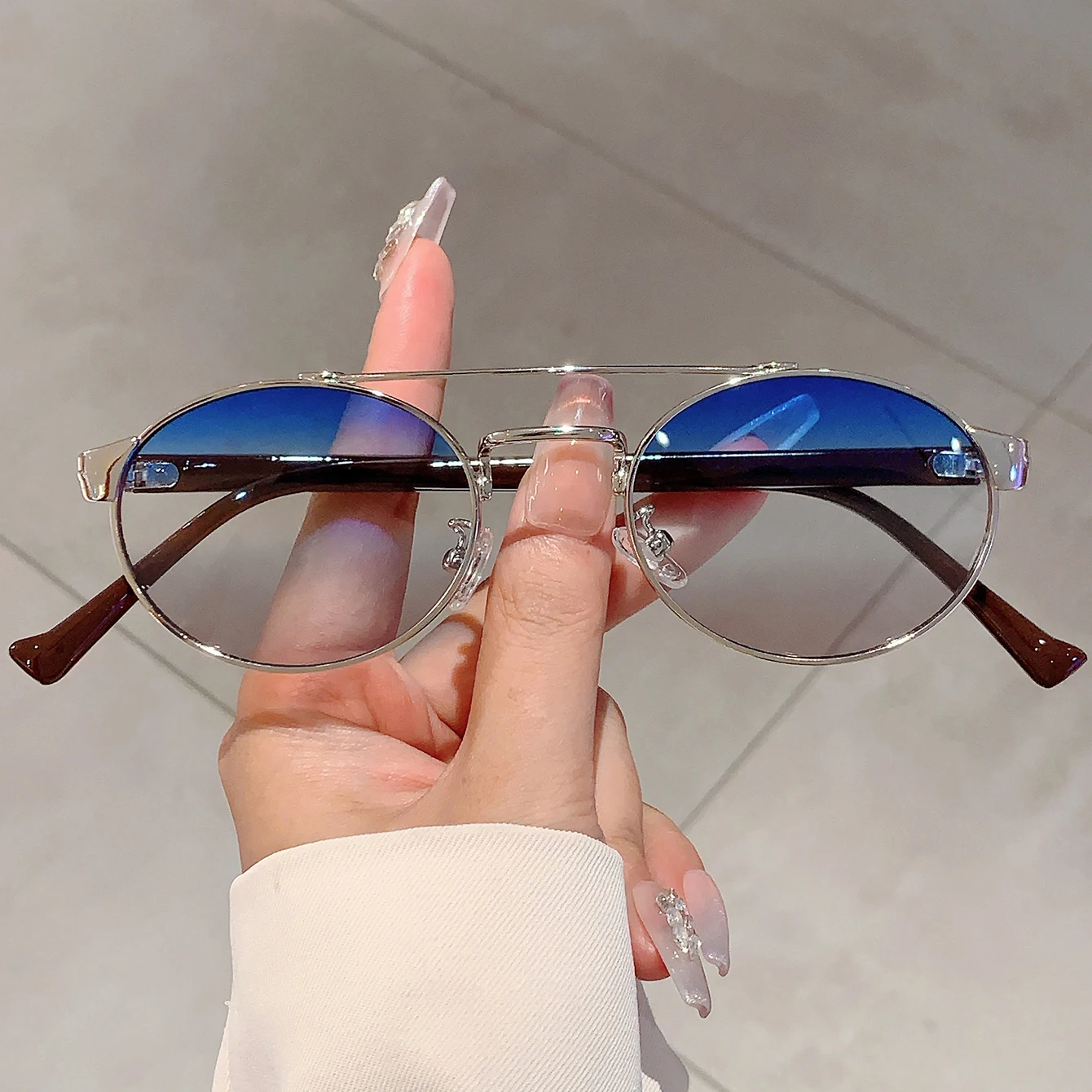 KAMMPT Ins Marke Oval Shades Mode Candy Farbe Dekor Damen Sonnenbrille Hohe Qualität Rosa Trends Sonnenbrille für Wandern Strand Image