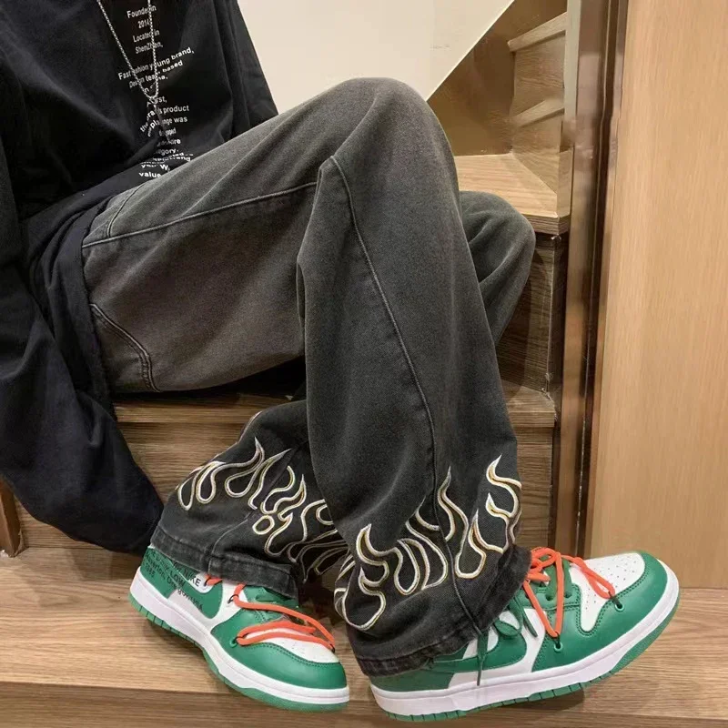 2024 Flame bestickte Herren-Out-Duty-Jeans mit lockerem, weitem Bein, gerade, weites Bein, personalisierte Jugend-Casual-Denim-Hose für Herren Image