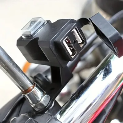 1 Stück Motorrad Dual-USB-Ladegerät Adapter Rückspiegel wasserdichte Netzteil buchse für iPhone Image