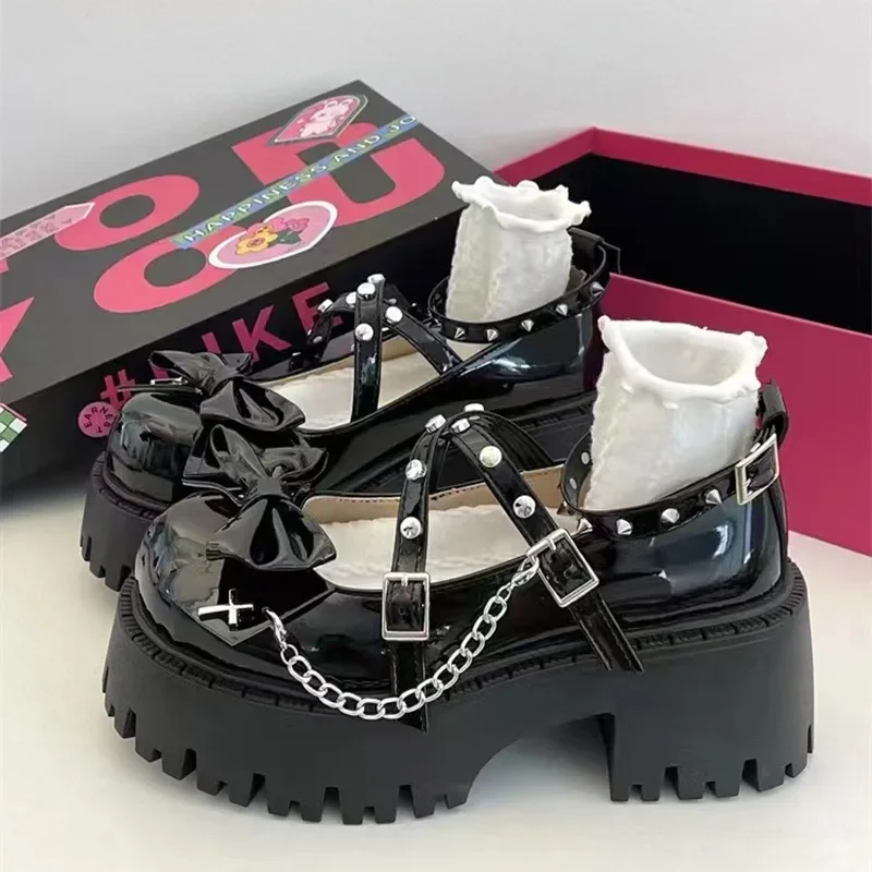 2025 neue frauen Schuhe Ankle Straps Frauen Pumpen Plattform Frauen Leder Bögen Mary Jane Punk Gothic Chunky Heel Chaussures femme