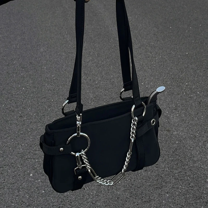 Modedesign Gothic Chain Damen Achsel Tasche süß cool y2k Frauen quadratische Umhängetaschen schwarz Pop weibliche Tasche Handtasche Geldbörse