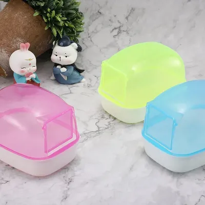 Staubfreier Hamster-Badezimmer-Saunaraum mit Tür, kleines Haustier, Ratte, Sand, Bad, Toilette, Image