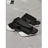 Sommer Herren Casual Hausschuhe Haken Schleife Dicken Boden High Street Fashion Design Schuhe Atmungsaktive Liebhaber Strand Hausschuhe Größe 35-45