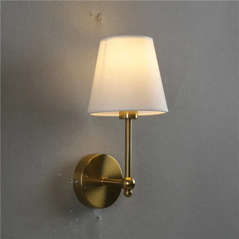 Amerikanische Retro Wand leuchte Schlafzimmer Nachttisch lampe Badezimmers piegel Lampe Glanz Luxus Wand leuchte Stoff Lampen schirm TV Wand leuchten Leuchten