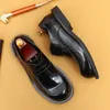 Formale Herrenschuhe aus Lackleder mit runder Spitze, luxuriös, handgefertigt, bequem, echtes Leder, elegante Hochzeit, soziale Oxfords-Schuhe für Herren