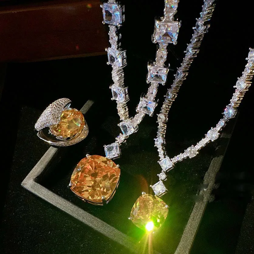 Frauen brillante gelbe Kristall Edelstein Halskette mit 18 Karat Gold Love Drop Zirkon Voll diamant Ohrringe plattiert