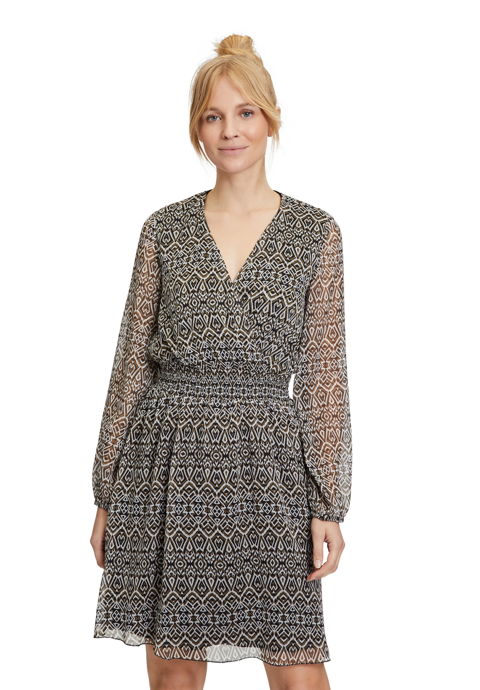 Chiffonkleid CARTOON "Damen Chiffonkleid mit Muster", Damen, Gr. 36, Normalgrößen, schwarz (schwarz, grün), Obermaterial: 100% Polyester. Futter: 100% Polyester., figurumspielend kurz, V-Ausschnitt, Kleider, Design Image