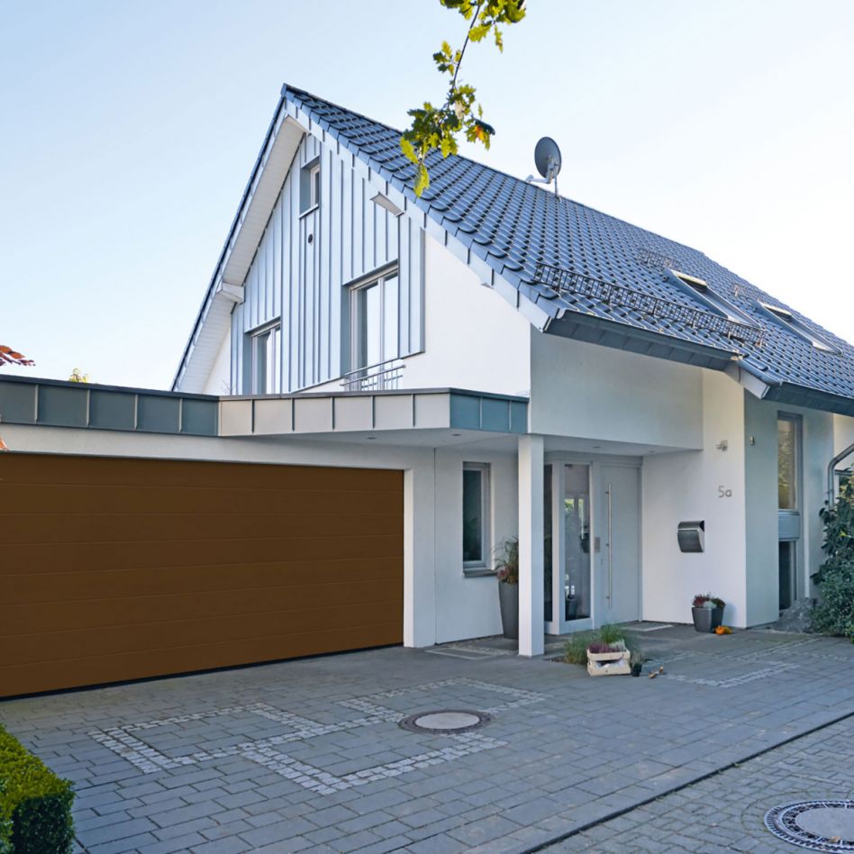 HÖRMANN Sektionaltor LPU42 mit Zarge M-Sicke terrabraun, Zarge mit Z-Beschlag, 2315x2205 mm Image