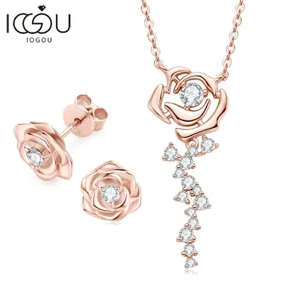 Necklaces+Pendants