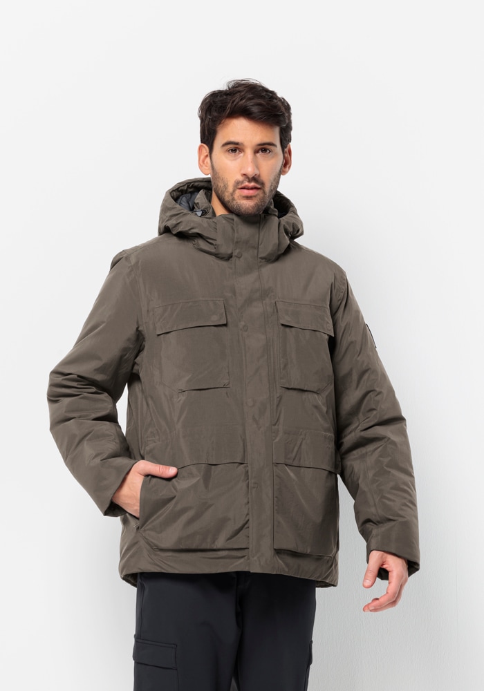 Winterjacke JACK WOLFSKIN "TEXTOR UTILITY JKT M", Herren, Gr. M (50), braun (cold, coffee), Hauptmaterial: 100% Polyamid; 100% Polyester (recycled); Kontrast: 75% Polyamid, 25% Elastan; Futter: 100% Polyester (recycled); Füllung: 100% Polyester...