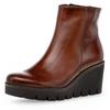 Ankleboots GABOR, Damen, Gr. 42, braun (dunkelbraun), Kalbsleder, unifarben, used, modisch, Schuhe, Keilabsatz, Boots, Stiefelette in Used Optik
