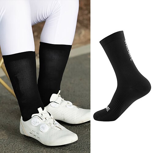 Wosawe Radfahren Sport reflektierende Socken Rennrad Mitte der Wade Sportsocken Männer und Frauen Modelle atmungsaktive Freizeit Radfahren Socken be001