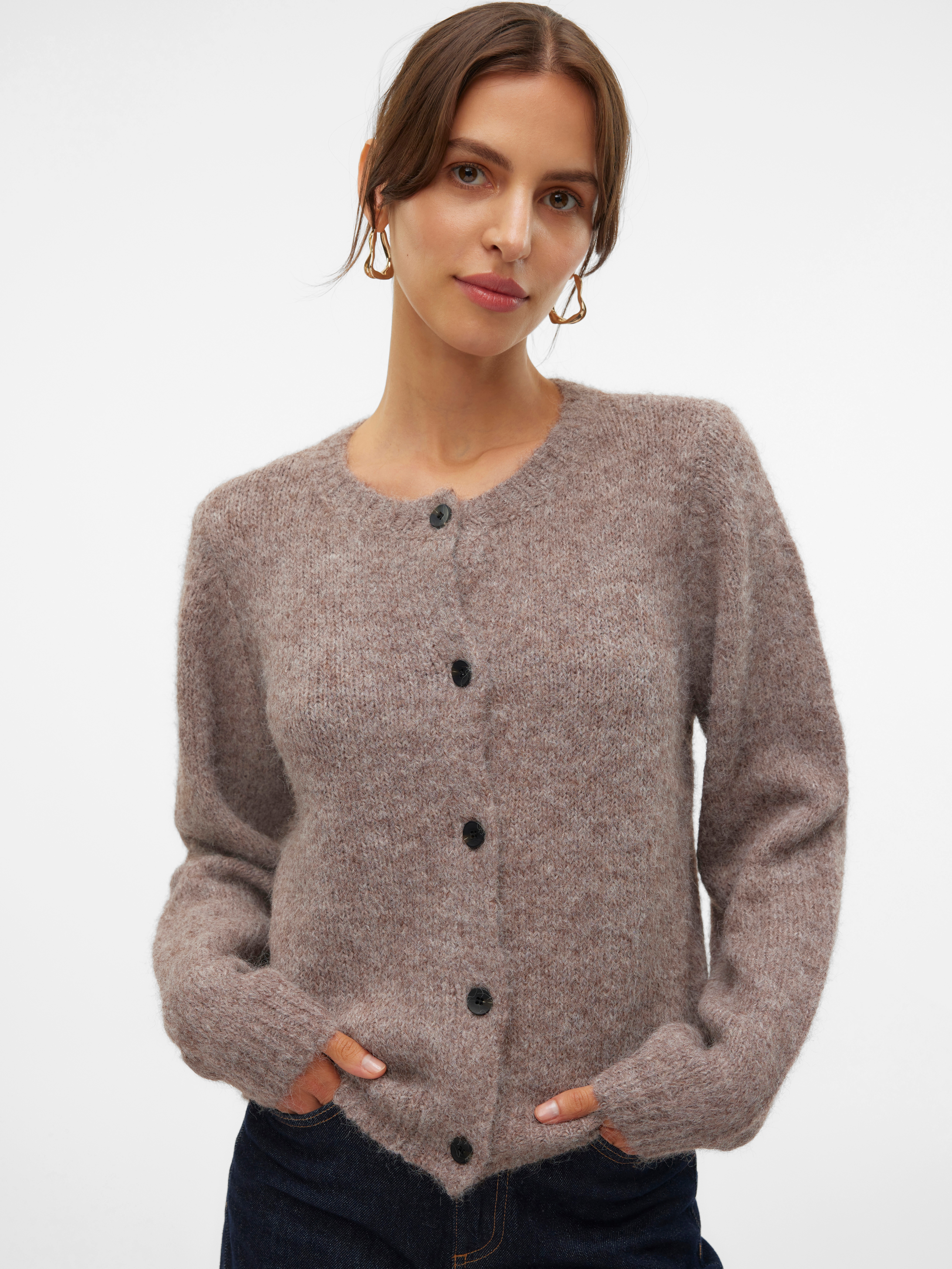 Strickjacke VERO MODA "VMNOVAH LS O-NECK BUTTON CARDI GA NOOS", Damen, Gr. M, braun (braun lentil detail:melange), Strick, Obermaterial: 70% Polyester, 21% Nylon, 8% Wolle, 1% Elasthan, meliert, regular fit hüftlang, Rundhals, Strickjacken Strickjacke