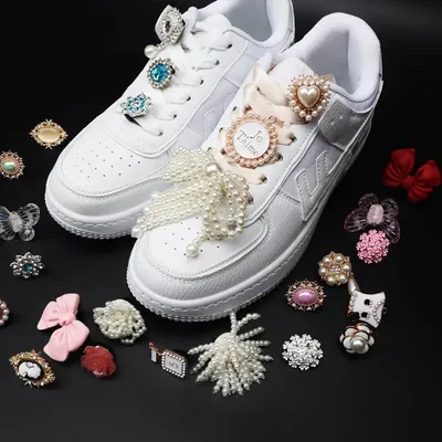 NEW Rhinestone Pearls Shoe Charms Beauty Perfume Sneaker Charms Girl Gift Shoe Decoration DIY