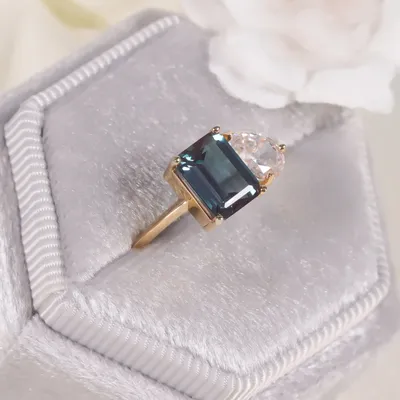 GEM'S BALLET Unique Color Changing Emerald Cut Alexandrite Teardrop CZ Engagement 14K Yellow Gold