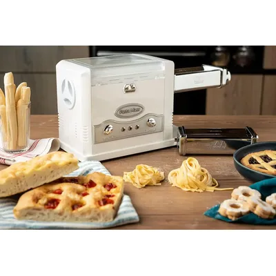 Made in Italy Pasta Fresca 110V Electric Kneading & Pasta Machine. Includes lasagna, fettuccine,