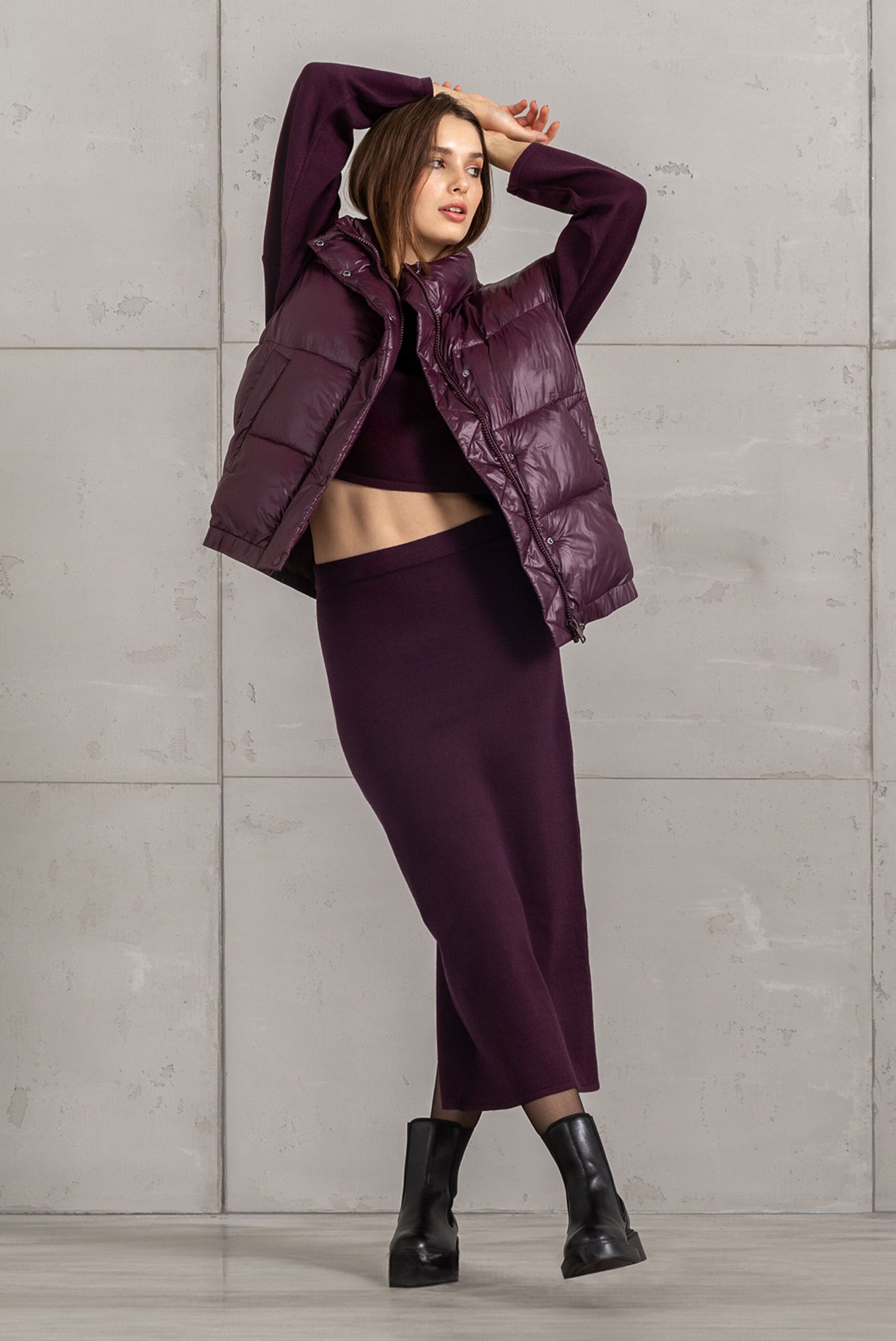 Steppweste SENSES.THE LABEL, Damen, Gr. M/L, lila (deep plum), Material: 100% Polyamid, Futter: 100% Polyester, Füllung: 100% Polyester, unifarben, oversize normal, Westen, mit elastischem Saumabschluss Image