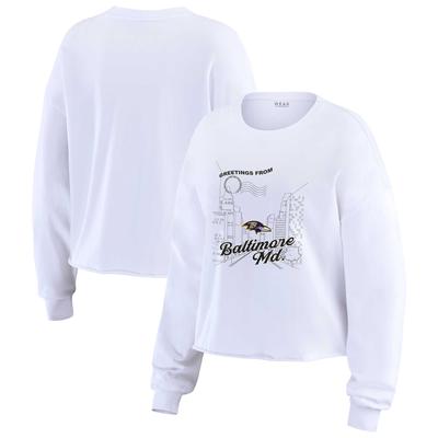 Damen WEAR by Erin Andrews Weißes, kurzärmliges Oberteil mit Postkartenmotiv der Baltimore Ravens Image