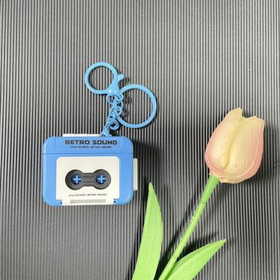 TEMU Retro Tape Recorder Keychain - 1 Piece Mini Player Charm, Pvc Audio-themed Keyring, Novelty Music Box Pendant, Creative Small Gift Item, Non-metallic