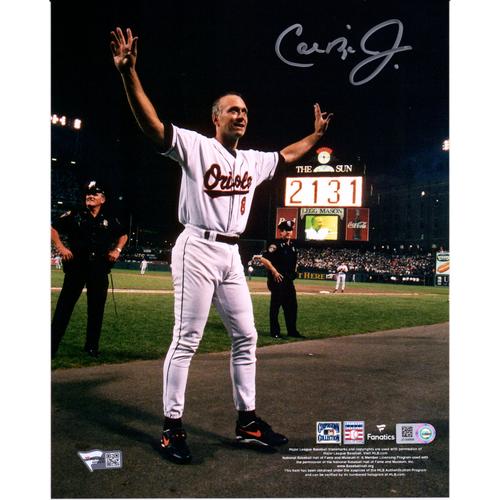 Cal Ripken Jr. Baltimore Orioles signiertes 20,3 x 25,4 cm großes Ovation-Foto vom 2131. Spiel der Baltimore Orioles