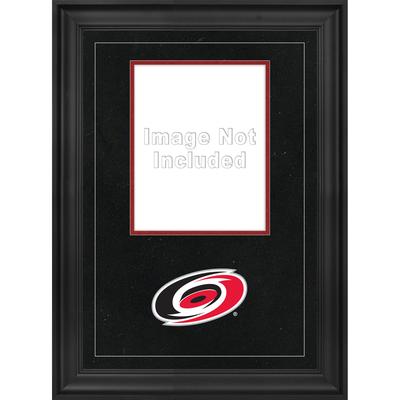 Carolina Hurricanes Deluxe-Fotorahmen im Hochformat, 20,3 x 25,4 cm, mit Team-Logo Image