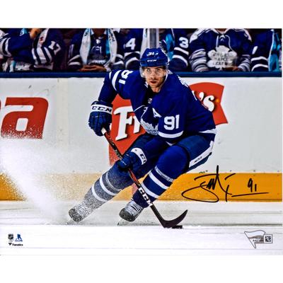 Autogramm von John Tavares, Toronto Maple Leafs, 20,3 x 25,4 cm, horizontales Foto mit blauem Trikot Image