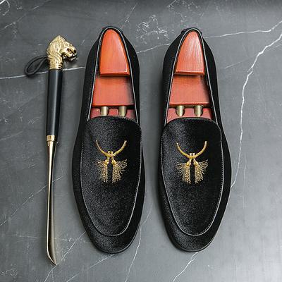 Men's Green Velvet Loafers with Gold Embroidery – Luxurious Slip-On Shoes for Formal Events and Weddings