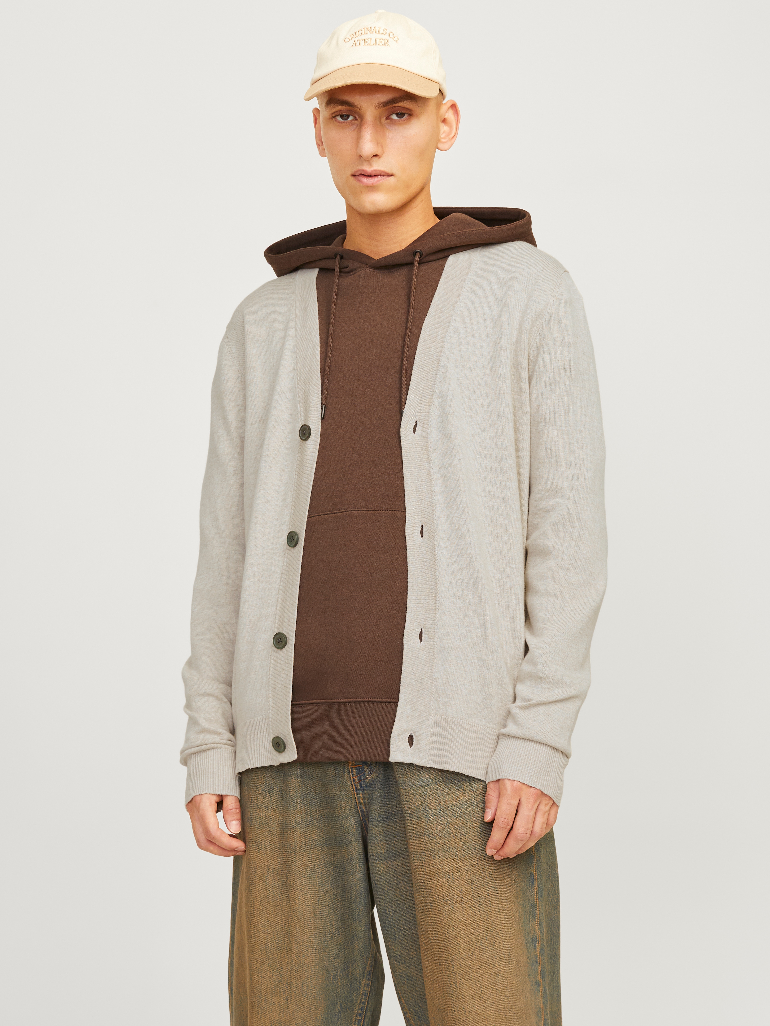 Strickjacke JACK & JONES "JJEEMIL KNIT BUTTON CARDIGAN NOOS", Herren, Gr. XS, beige (oatmeal detail:melange), Strick, Obermaterial: 60% Baumwolle, 20% Nylon, 20% Viskose, meliert, tiefer V-Ausschnitt, Bündchen, Strickjacken Strickjacke