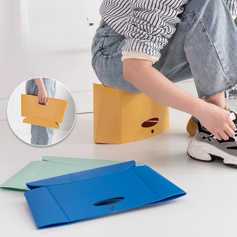 Klapphocker, verdickt, praktischer Outdoor-Stuhl, Mini Maza, leichtes Angeln, ultraleichter Klapphocker, niedriger Kunststoffhocker Image